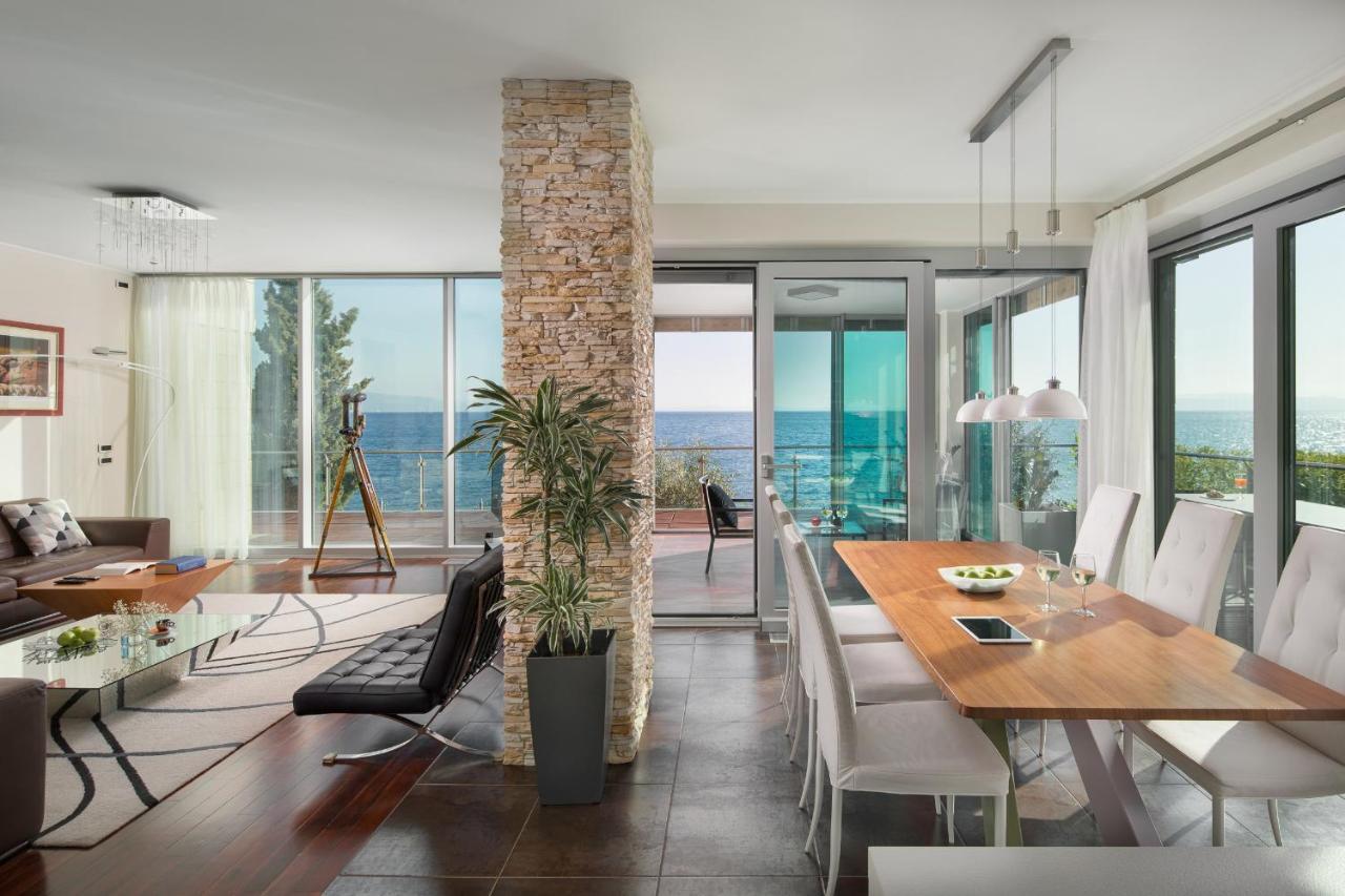 Villa Arentz Residence - Front Sea Apartments Opatija Ngoại thất bức ảnh