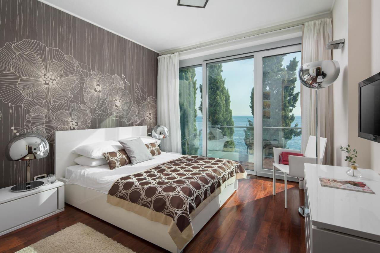Villa Arentz Residence - Front Sea Apartments Opatija Ngoại thất bức ảnh